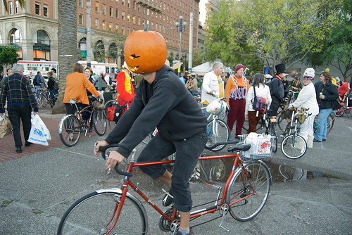 Halloween Critical Mass in San Francisco 2009