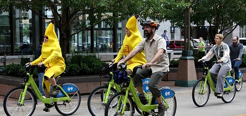 banana_riders_on_share_bikes_0.jpg