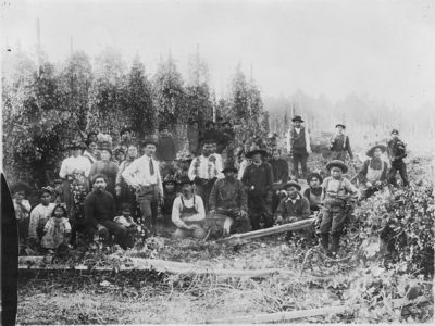 640px-hop_pickers_in_the_state_of_washington._taken_by_henry_haldane._group_made_up_of_natives_from_metlakahtla_nass..._-_nara_-_297383.jpg