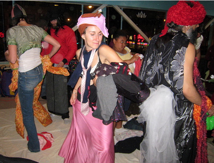 Fashion-Swapping-Party.jpg